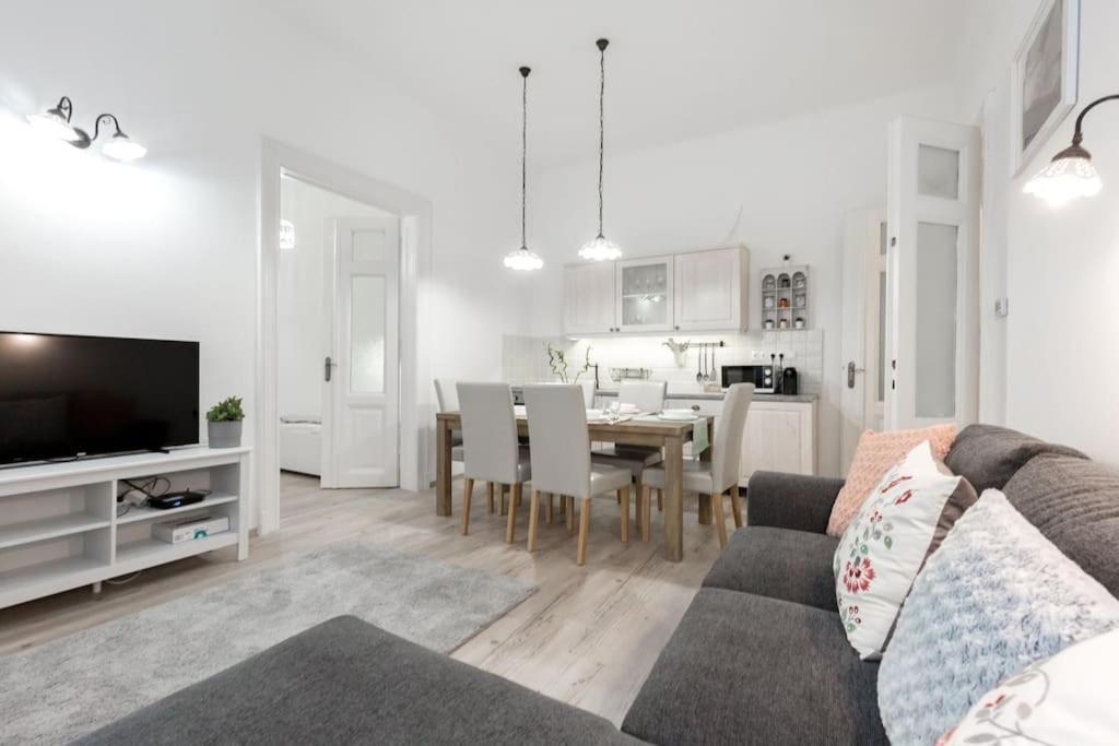 Perfect Day 3 -3 Bedr, 2 Bathrooms Budapesta Exterior foto
